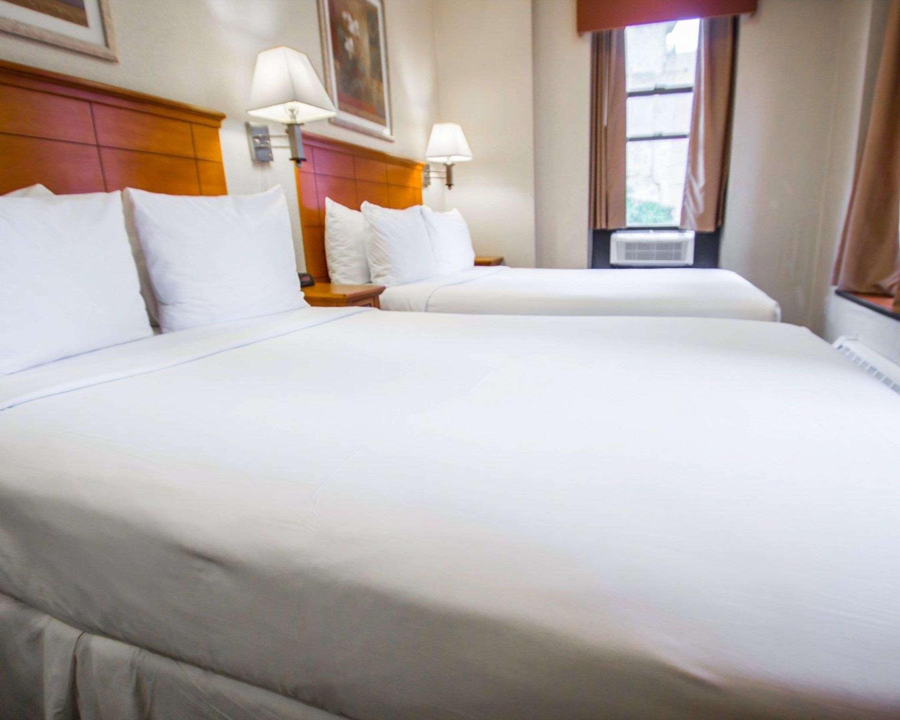 Econo Lodge Times Square Nowy Jork Zewnętrze zdjęcie